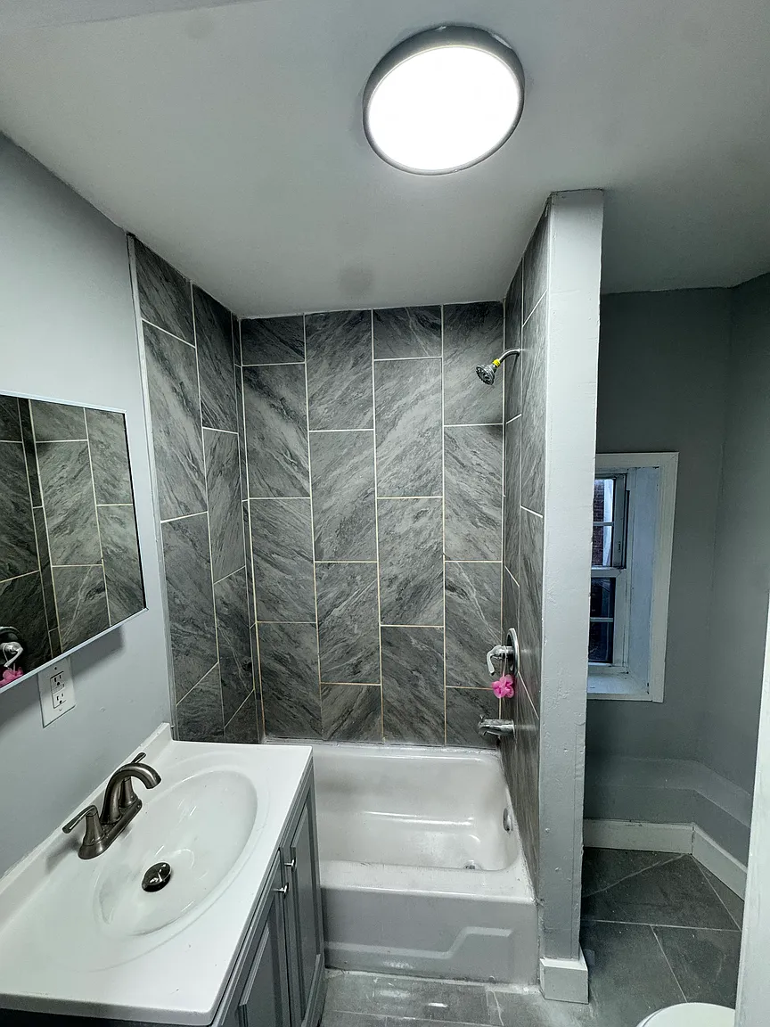 a76bf0fb3e97c0bbe964a9cbf819511c-uncropped_scaled_within_1536_1152